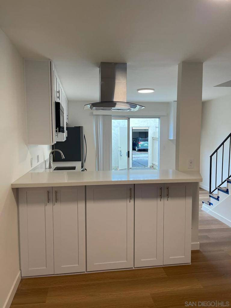San Diego, CA 92122,7924 Camino Jonata