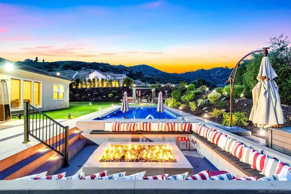 21992 Wilgen Rd, Escondido, CA 92029