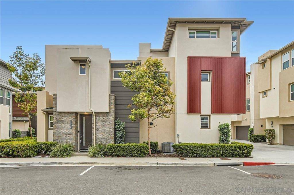 Chula Vista, CA 91915,2290 Element Way