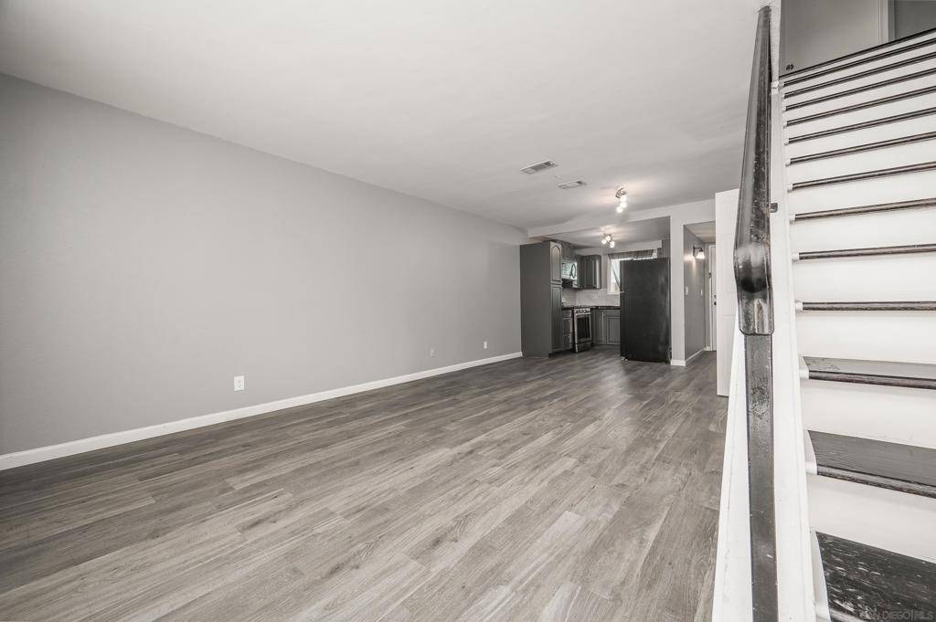 Oceanside, CA 92057,5110 N River Rd #D