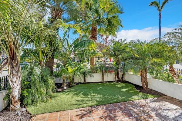 Coronado, CA 92118,258 H Ave