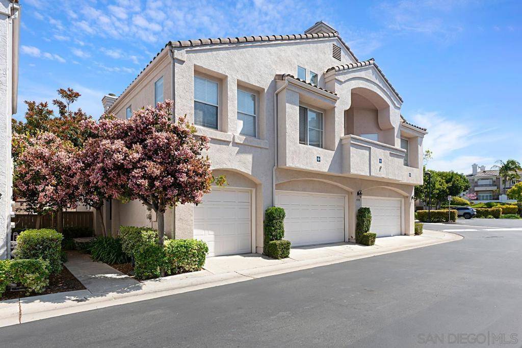 5578 Renaissance Ave #2, San Diego, CA 92122