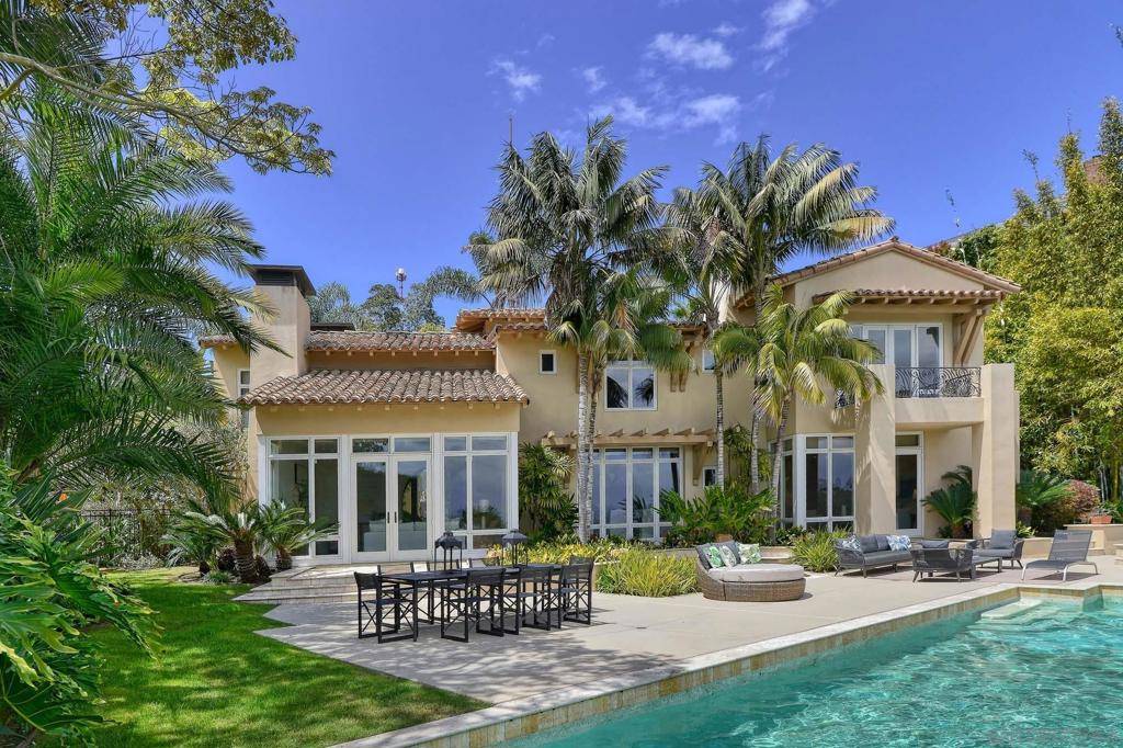 La Jolla, CA 92037,6735 La Jolla Scenic Dr S