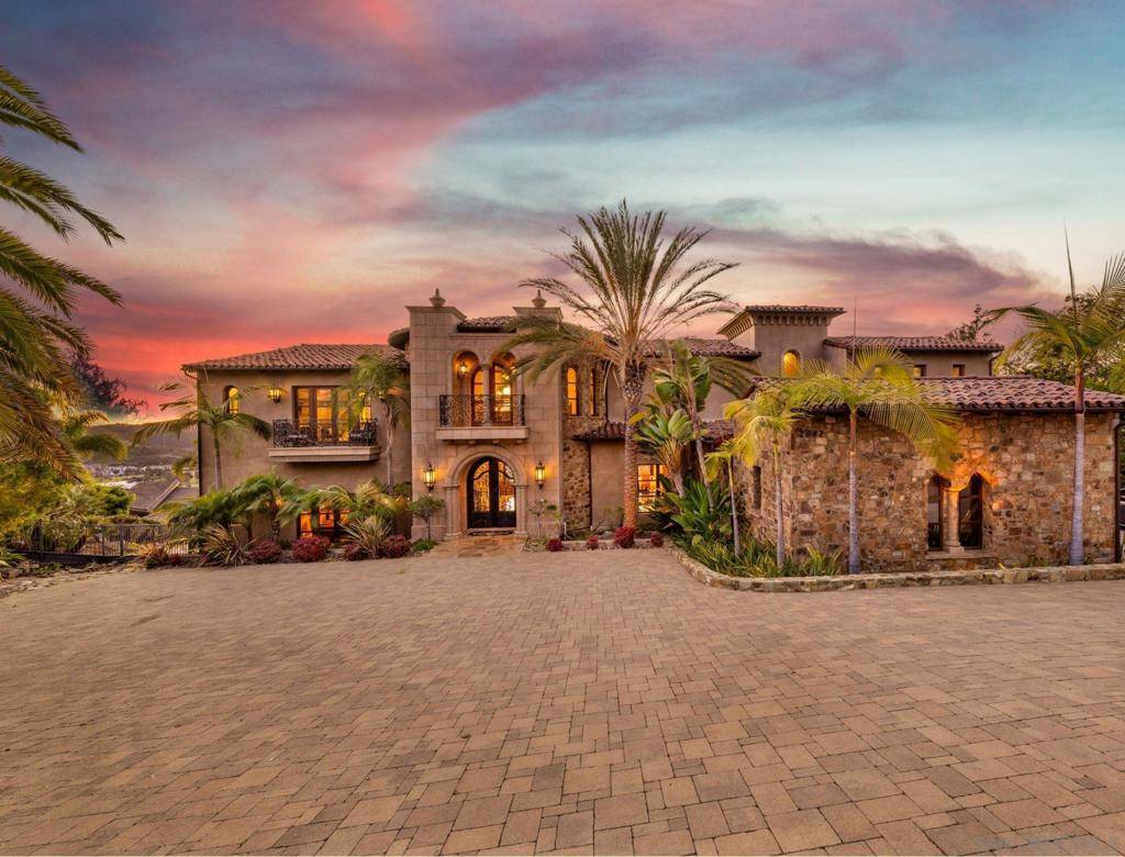 Carlsbad, CA 92009,2647 Marmol Ct