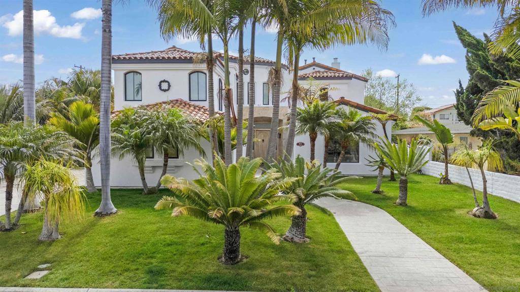 711 Country Club Ln, Coronado, CA 92118
