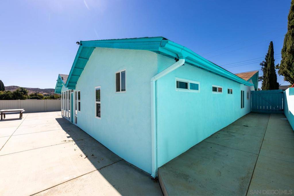 Poway, CA 92064,13431 Acton Ave