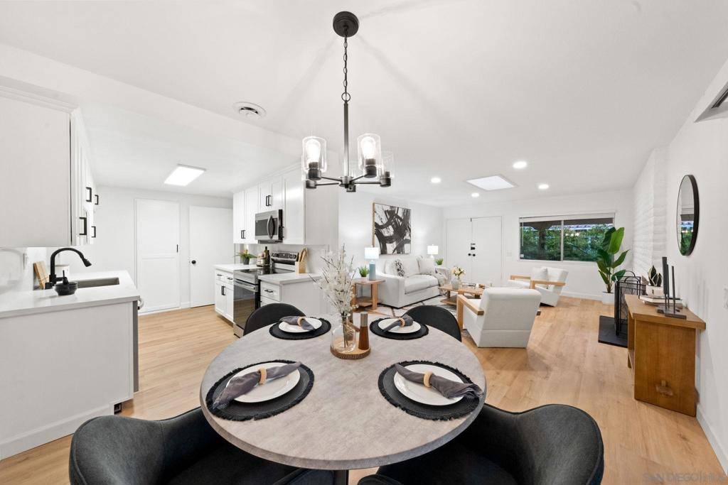 16687 Bernardo Oaks Dr, San Diego, CA 92128