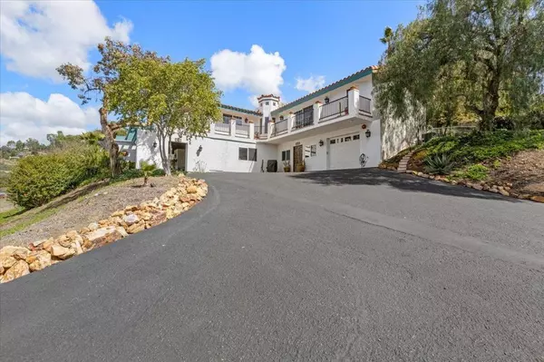 Escondido, CA 92026,26036 38 Kaywood Terrace