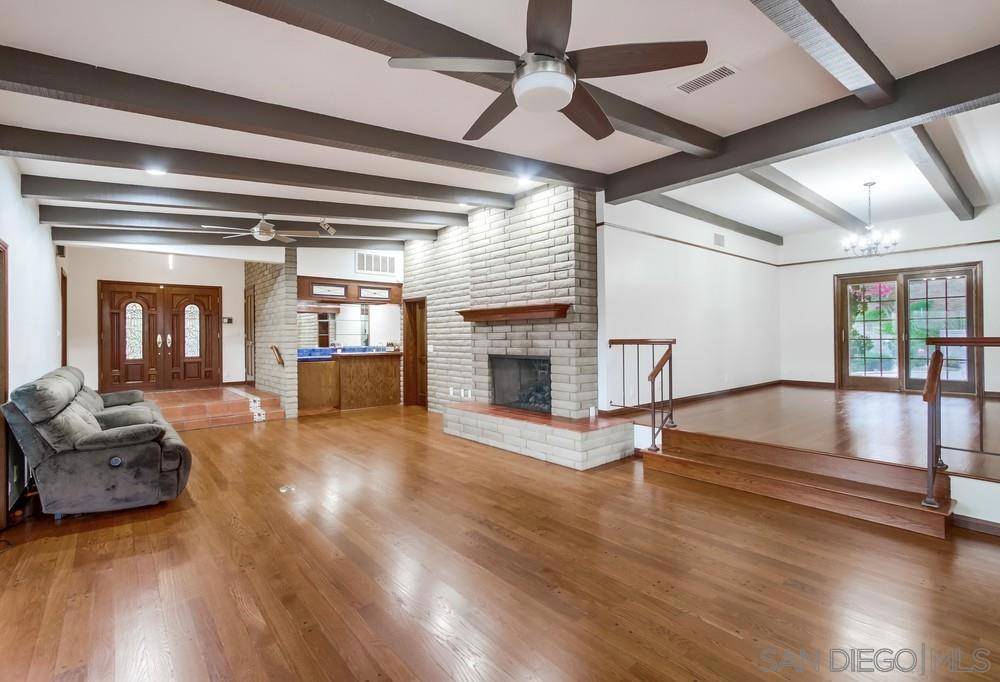 Ramona, CA 92065,15226 Moonglow Dr