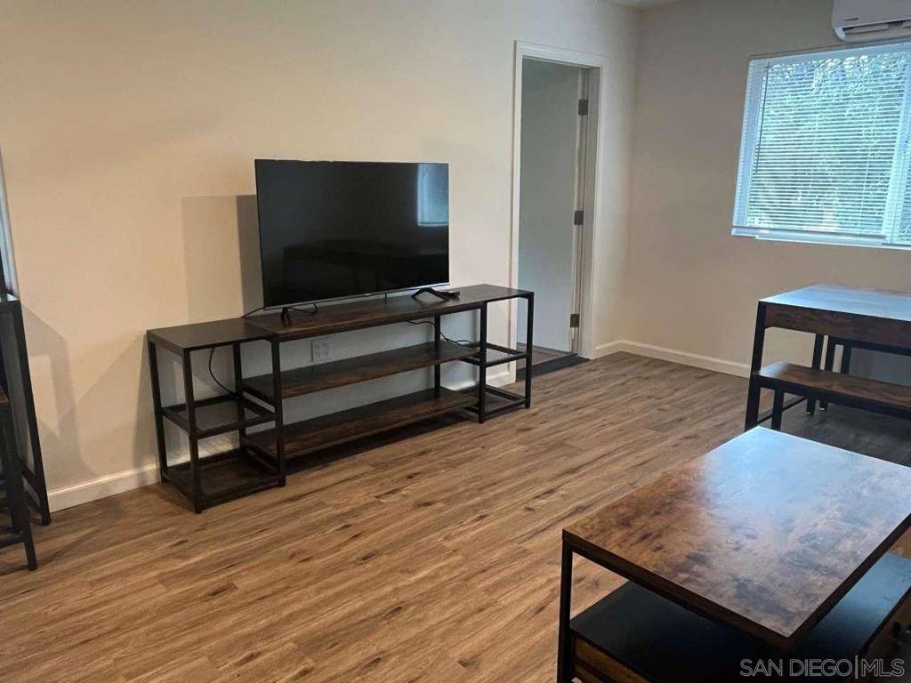 Clearlake, CA 95422,14748 Uhl Ave