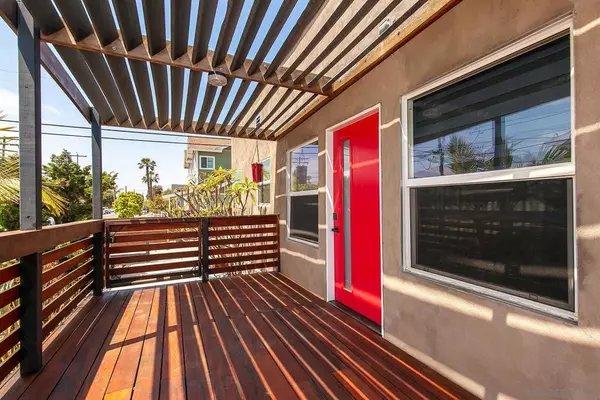 San Diego, CA 92116,3270 Collier Ave