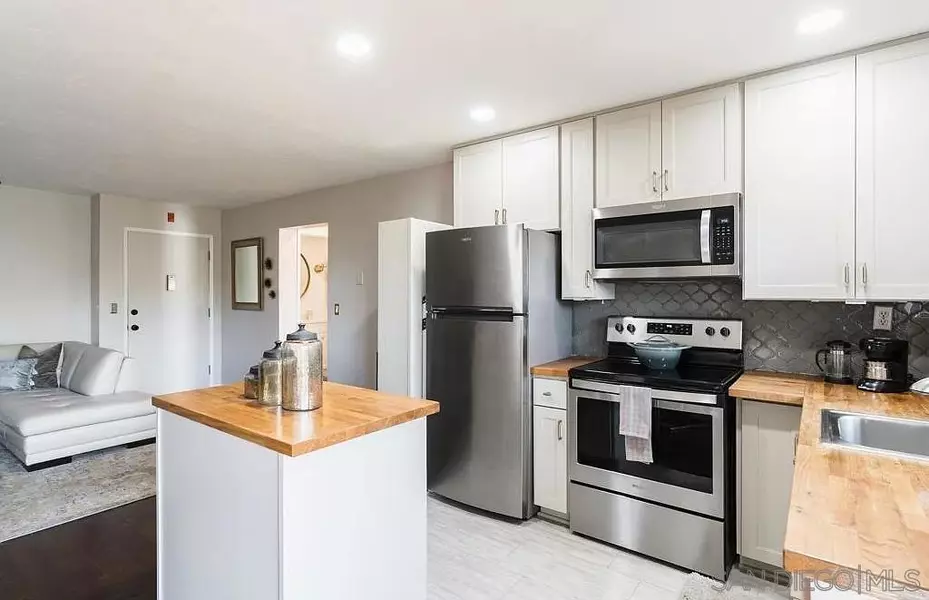 7838 Cowles Mountain Ct #C18, San Diego, CA 92119