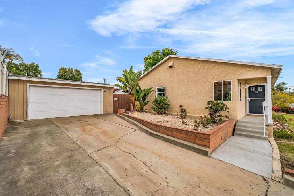 La Mesa, CA 91942,7200 Colony Rd