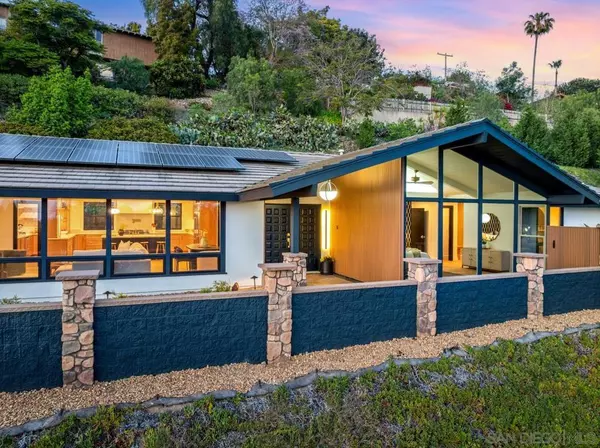La Mesa, CA 91941,4911 Beaumont Dr