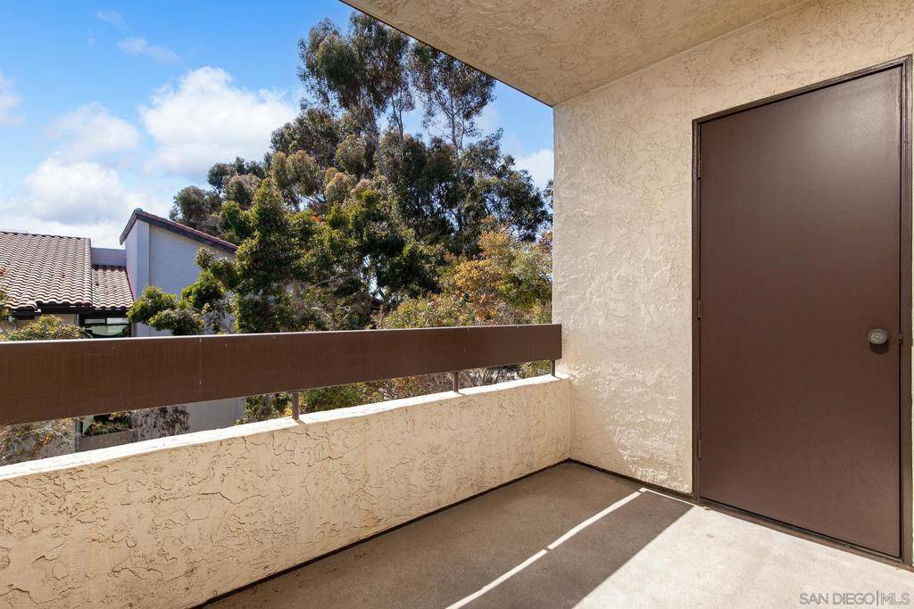 San Diego, CA 92110,5805 FRIARS RD #2411