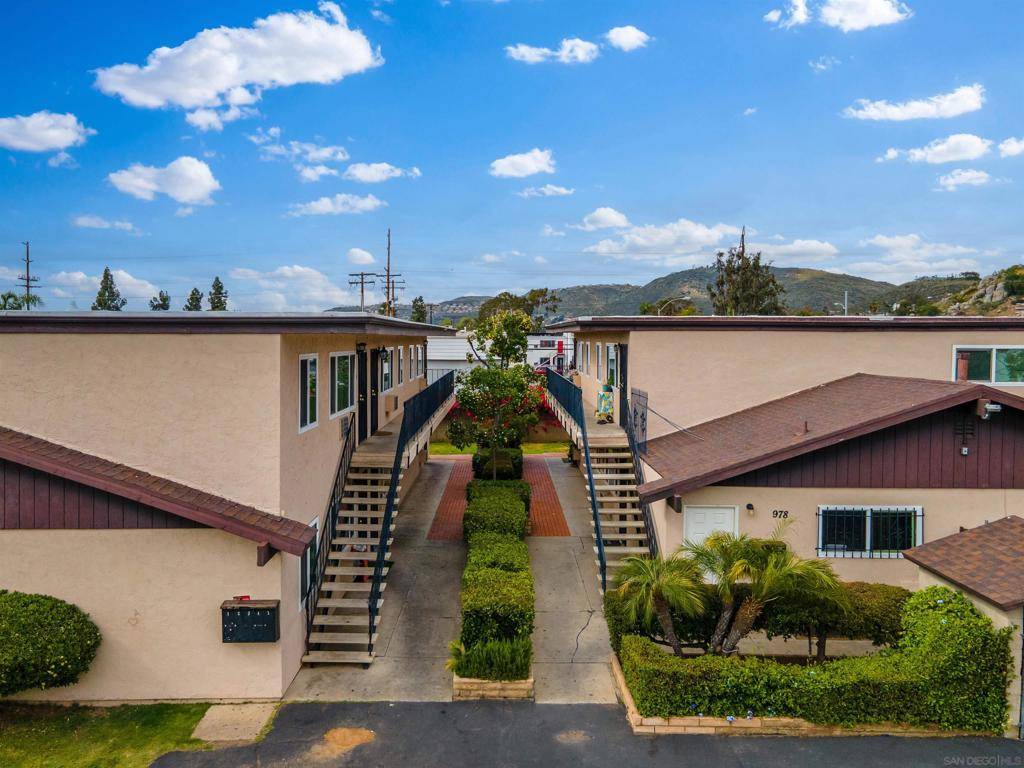 978 Peach Ave, El Cajon, CA 92021