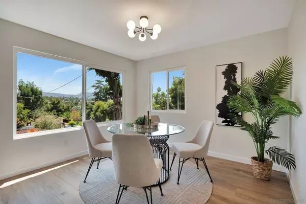 Escondido, CA 92025,2127 Rancho Verde Dr