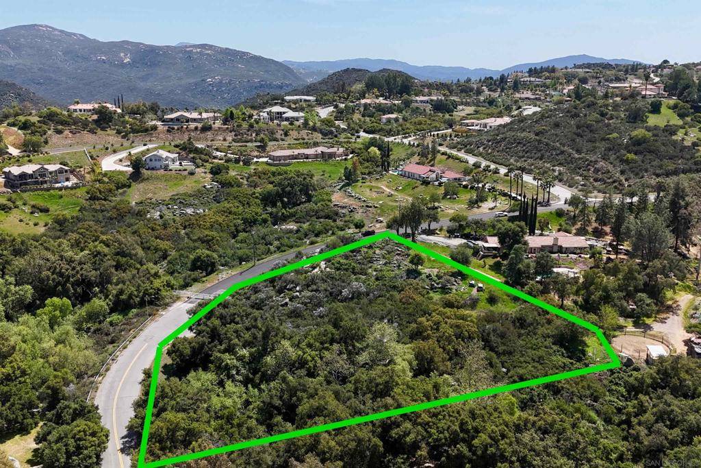 Via Viejas Oeste, Alpine, CA 91901
