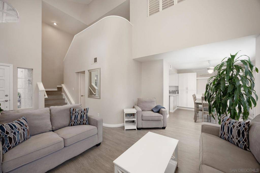 El Cajon, CA 92019,11944 Avenida Marcella