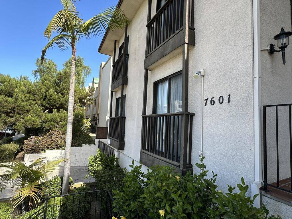 La Jolla, CA 92037,7601 Eads Ave