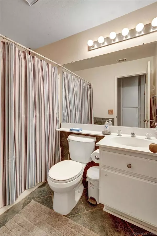 Murrieta, CA 92562,40098 Avenida Venida