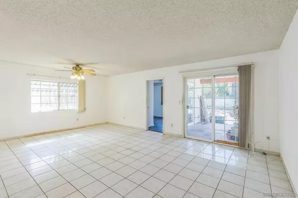 Chula Vista, CA 91911,73 Rivera