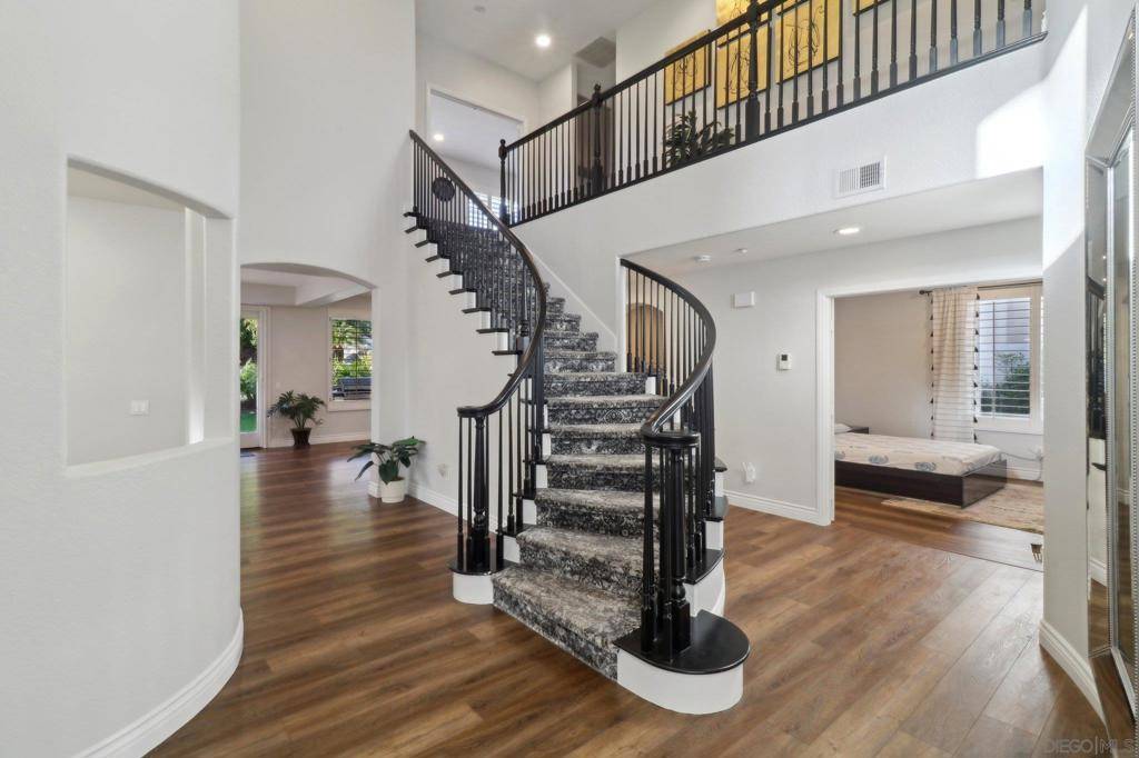 Escondido, CA 92027,3140 Willow Creek Pl