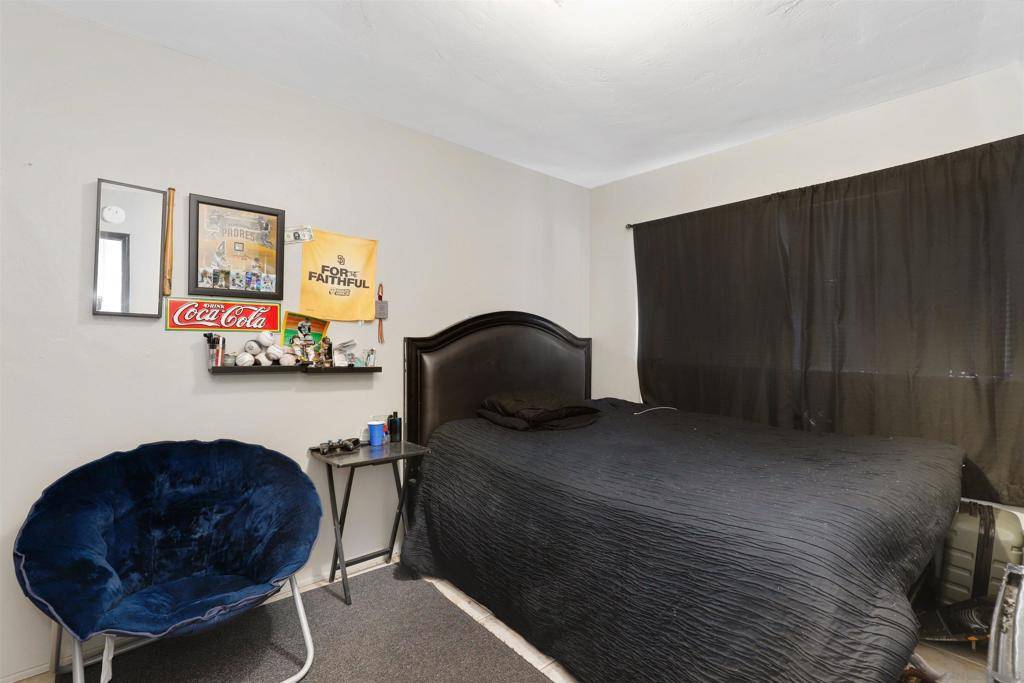 San Diego, CA 92105,2729 31 Snowdrop St