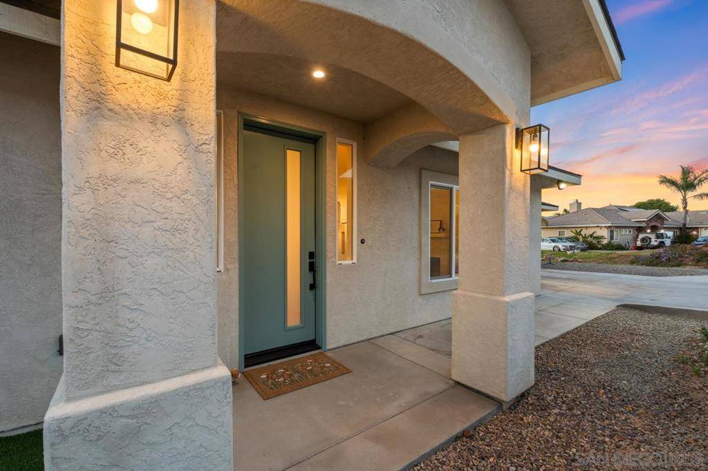 Ramona, CA 92065,22916 Tombill Rd
