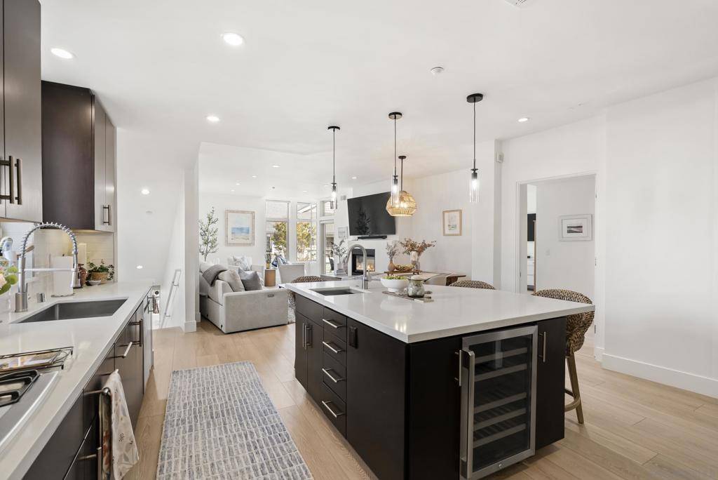 Oceanside, CA 92054,514 N Myers St