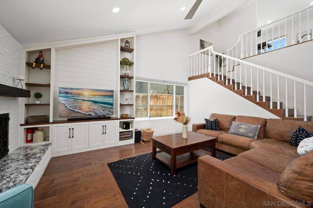 4048 Raffee Dr, San Diego, CA 92117