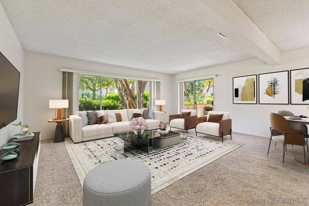 6864 Hyde Park Dr #C, San Diego, CA 92119