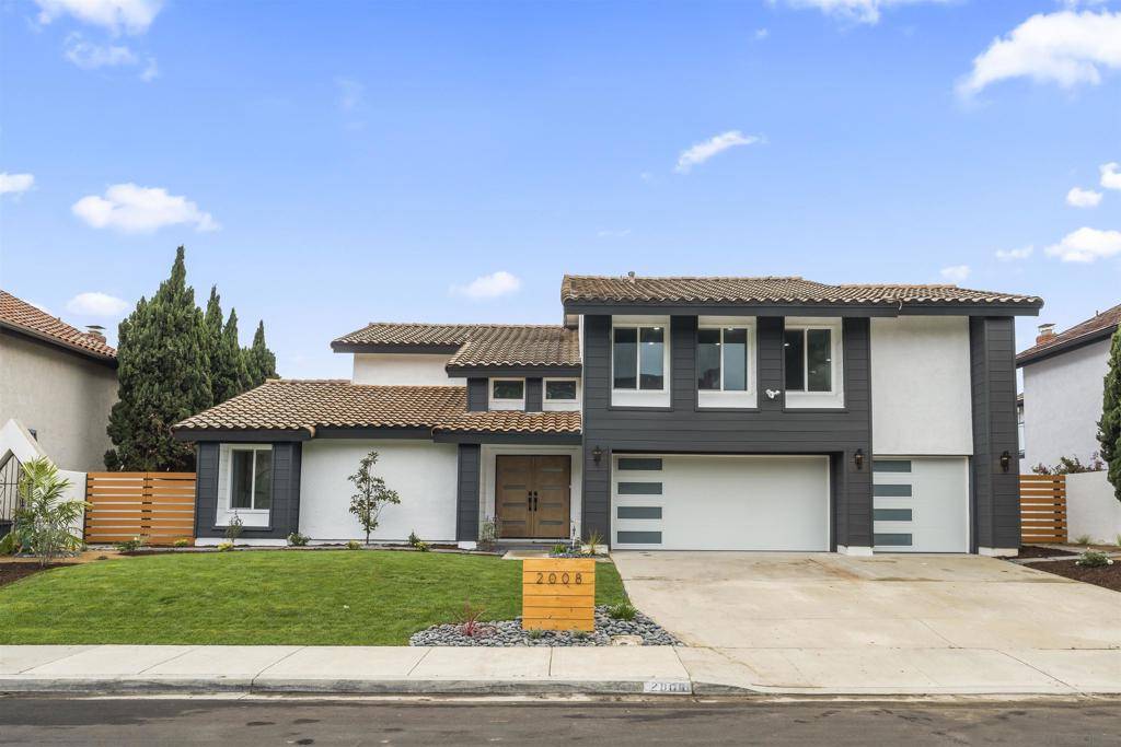 Carlsbad, CA 92009,2008 Saliente Way