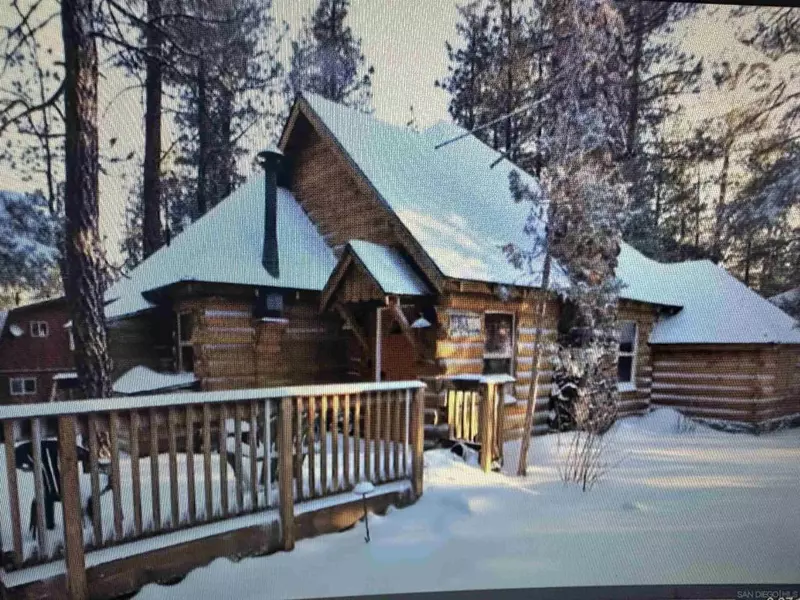 535 W Rainbow Blvd, Big Bear, CA 92314