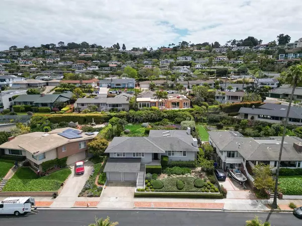 La Jolla, CA 92037,6631 Avenida Mirola