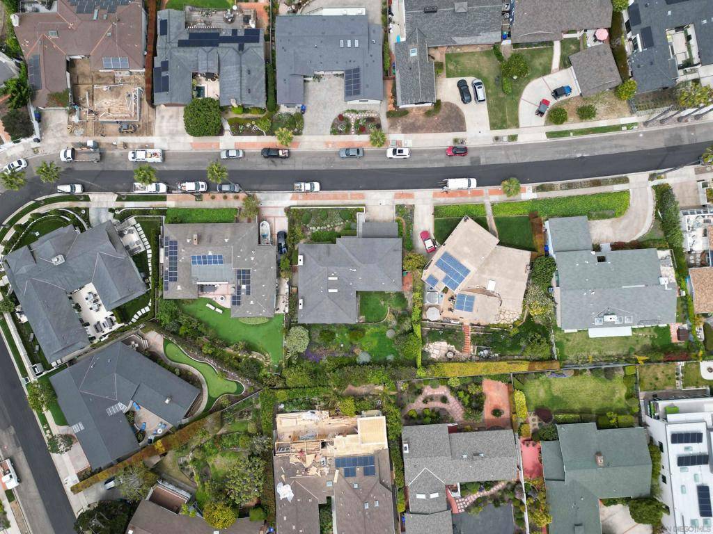 La Jolla, CA 92037,6631 Avenida Mirola