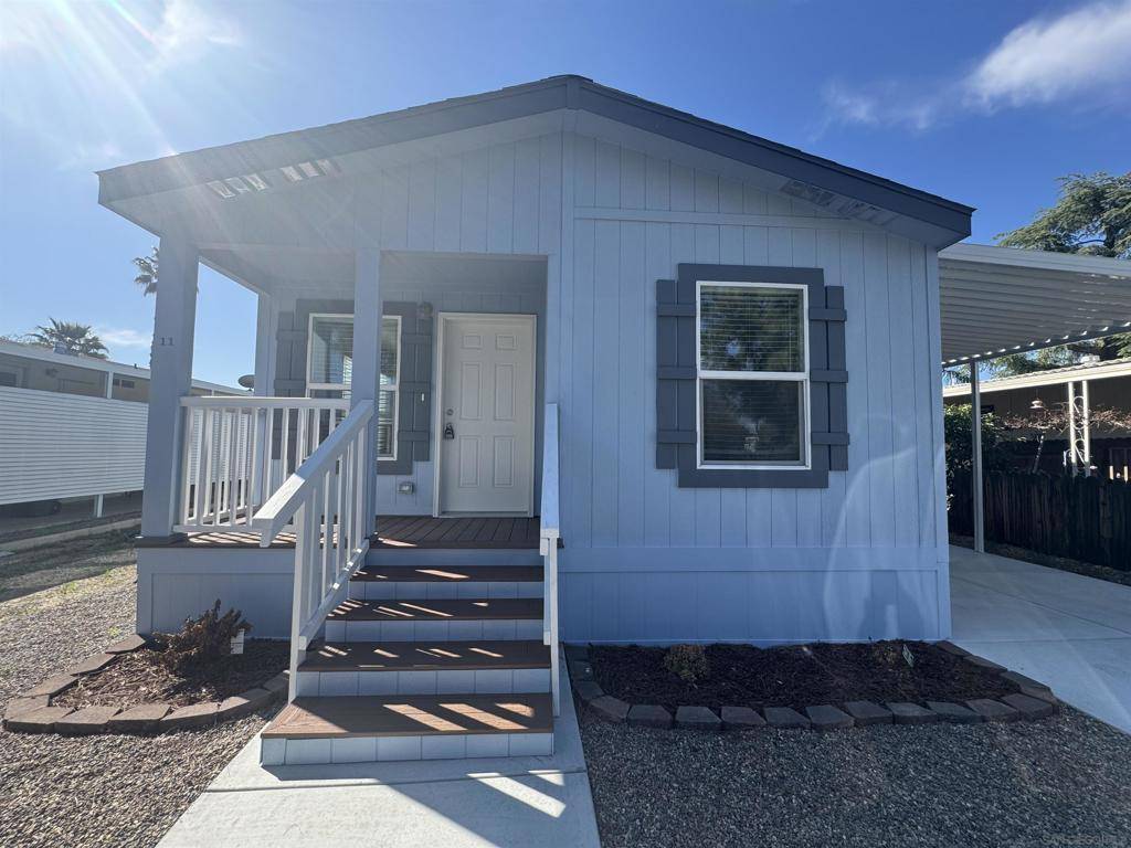 725 W Thornton Ave, Hemet, CA 92543 #11, Hemet, CA 92543