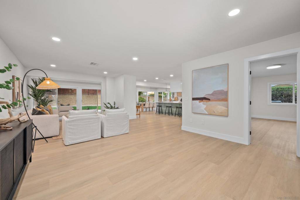 San Diego, CA 92128,17111 Prado Place