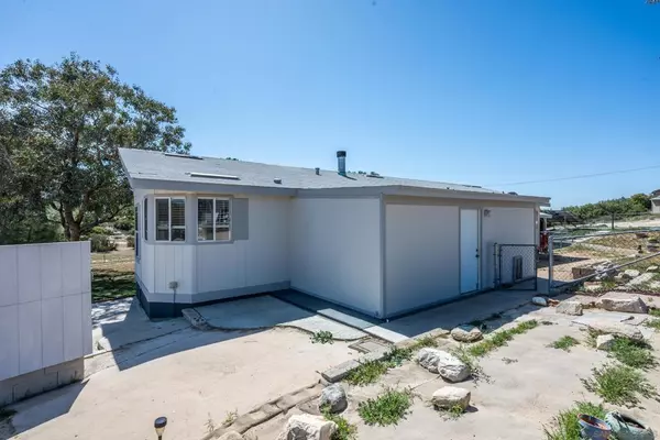 Jacumba, CA 91934,1525 Tea Rose Lane