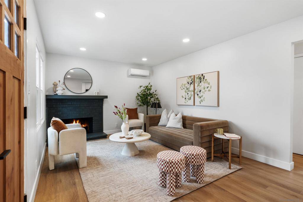 4163 Charles St, La Mesa, CA 91941