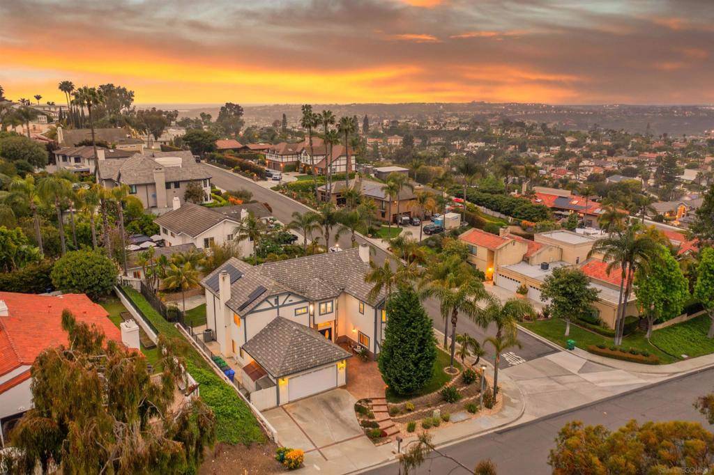 6823 Corintia St, Carlsbad, CA 92009