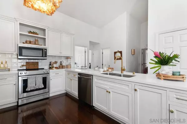 Carlsbad, CA 92008,832 Kalpati Cir #H