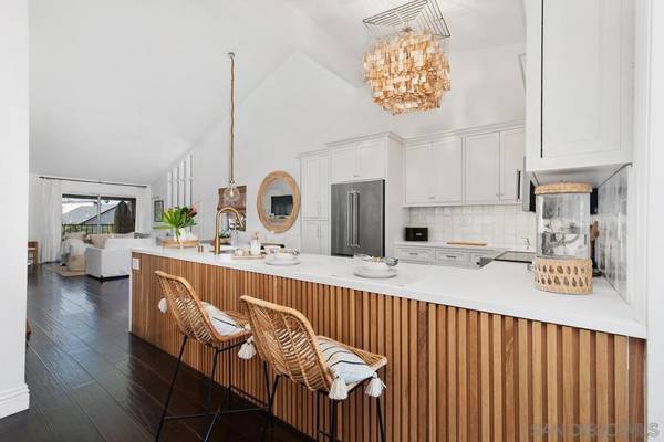 Carlsbad, CA 92008,832 Kalpati Cir #H