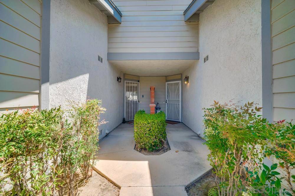 Corona, CA 92881,1721 Maxwell Ln #B