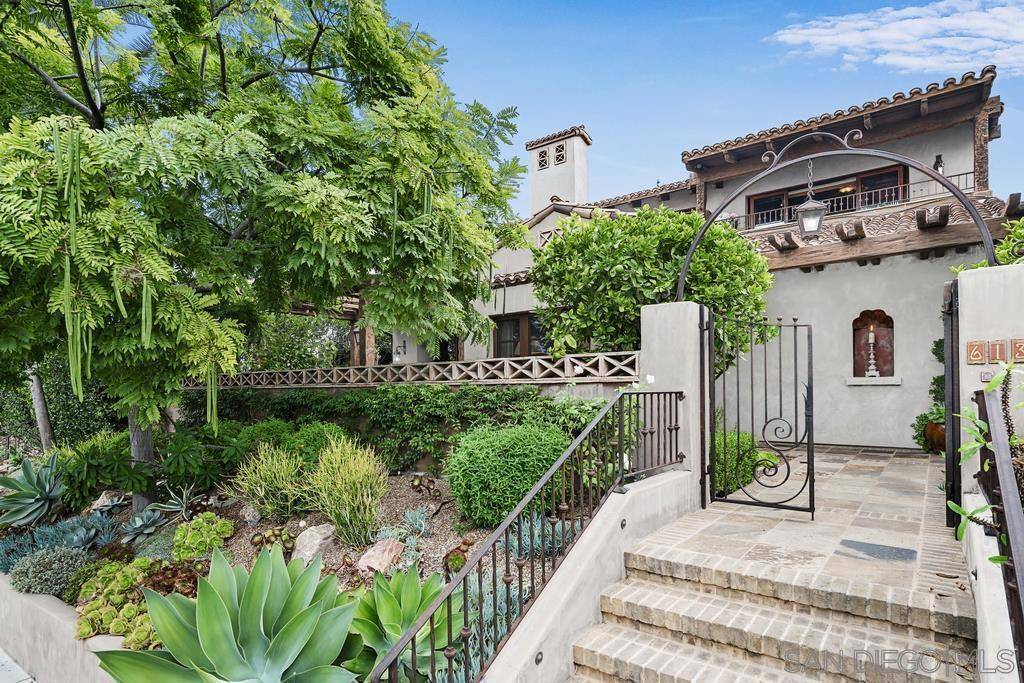 6131 El Tordo, Rancho Santa Fe, CA 92067
