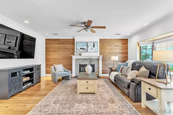 Lakeside, CA 92040,13649 Cunning Ln