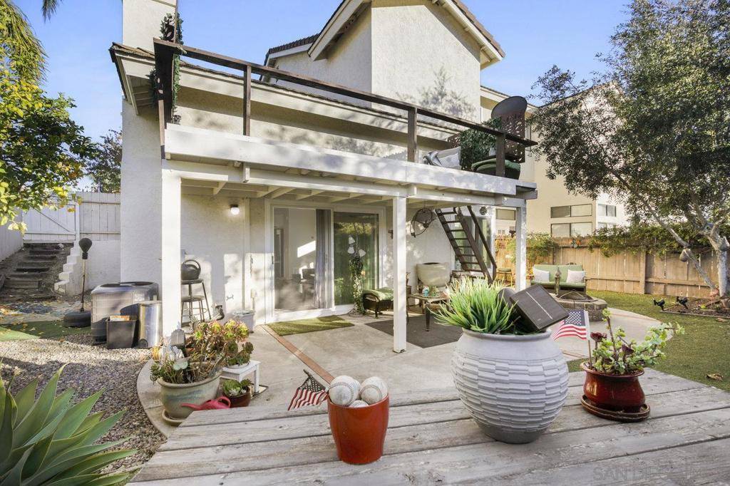 San Diego, CA 92127,17648 Azucar Way