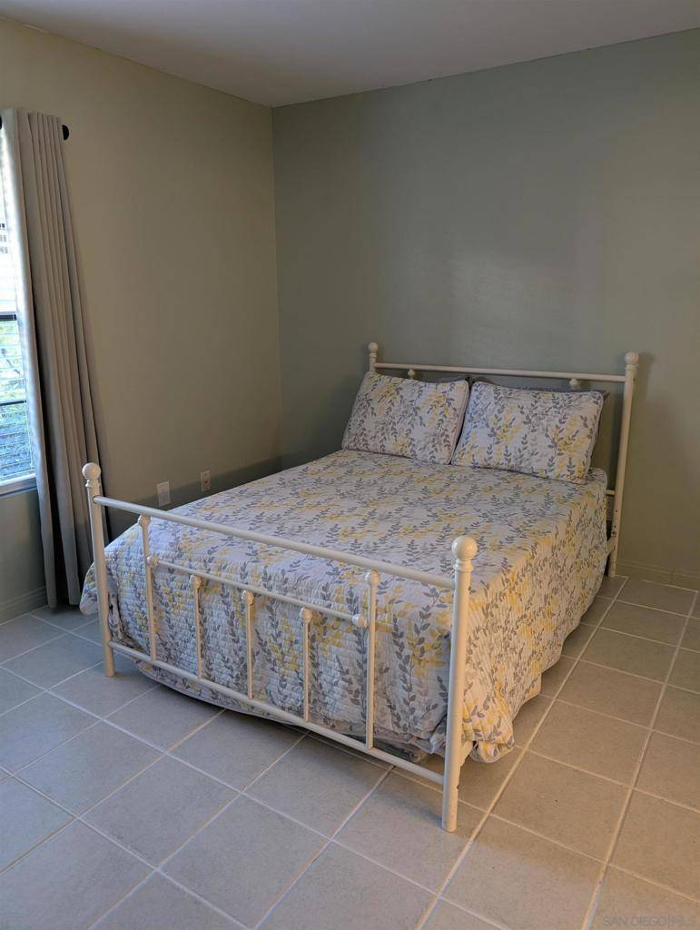 San Diego, CA 92129,10347 Azuaga Street #87