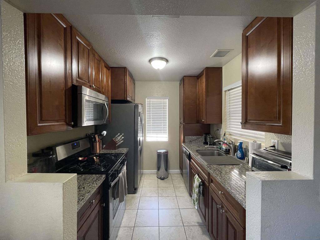 San Diego, CA 92126,10740 Aderman Avenue #66