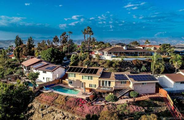 El Cajon, CA 92020,1963 Hacienda Circle